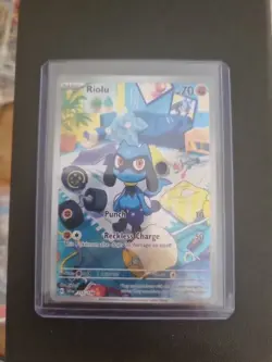 Riolu 215/198 Scarlet & Violet Illustration Full Art Holo Pokemon Card NM - Image 1