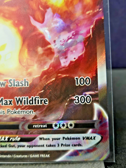 POKEMON Charizard VMAX SWSH261 SWSH: Sword & Shield Promo Card Holo - Image 4