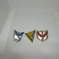 3 X Pokemon Pin Badge Mystic Valour Instinct GO Moltres Zapdos Articuno 2021 - Image 1