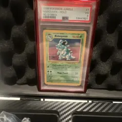 Pokemon TCG Nidoqueen Jungle 7/64 Holo No Symbol PSA 3 - Image 1