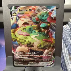 Pokemon TCG VMAX Snorlax Ultra Rare Card 142/202 Mint/Near Mint Condition - Image 1
