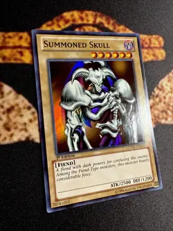 🔥YUGIOH • SUMMONED SKULL • SUPER RARE • LCYW-EN010 • 1st EDITION • NM🔥 - Image 4