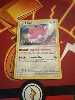 Pokemon: BLISSEY #153/214 Lost Thunders HOLO Rare 2018 - SWIRL - NM - G4 - Image 1