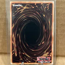 Yugioh! Blue-Eyes White Dragon - LCKC-EN001 - Ultra Rare NM Holo - Image 2