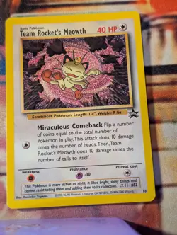 Team Rocket's Meowth WOTC Black Star Promo 18 LP Pokemon - Image 1
