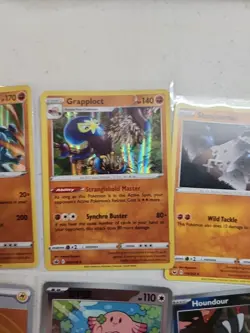 Pokemon TCG Lot Of Cards Mixed Lot - Image 4