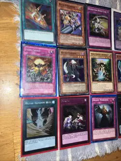 Yu-Gi-Oh Cards - 25 Different HOLO FOILS Mixed Card Lot Most NM Some HP - Image 3