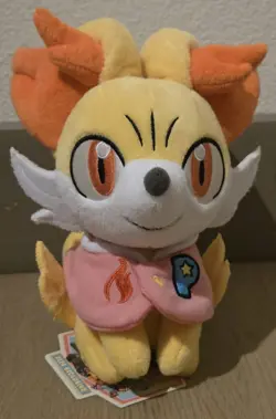 2025 Pokemon World Championships Fennekin Plushie Anaheim Worlds Exclusive Plush - Image 1