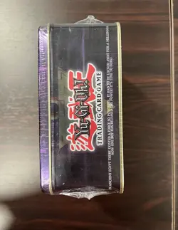 Yugioh 2002 Blue Eyes White Dragon Collectors Tin Factory Sealed - Image 3