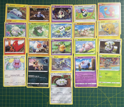 Pokemon TCG Vivid Voltage 21 Card Bundle Regular Common Uncommon No Duplicates - Image 1