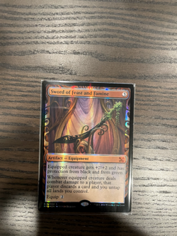 Sword of Feast and Famine (Foil Kaladesh Invention) NM - Image 1