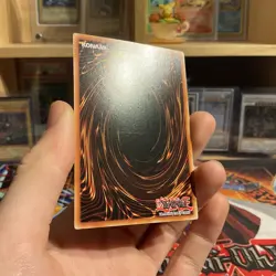 YUGIOH VAMPIRE FRAULEIN SECRET RARE 1ST EDITION NM DASA-EN003 - Image 5