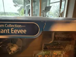 Pokemon TCG: Pokemon GO Premium Collection - Radiant Eevee (8 Packs x 10 Cards) 820650850523 - Image 2