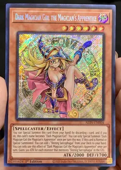 Yugioh Dark Magician Girl the Magician’s Apprentice ALIN-EN004 Secret Rare NM - Image 2