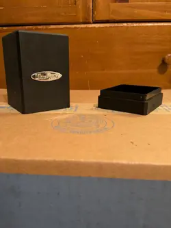 MTG Commander Deck: Evelyn the Covetous | 100-Card EDH | Sleeved + Satin Tower - Image 4