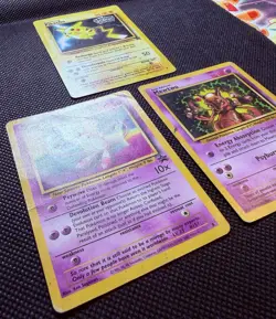 Vintage Pokemon Card Lot – Pikachu, Mew & Mewtwo WOTC Black Star Promos HP/DMG - Image 4