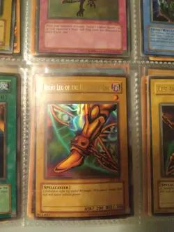 Yu-Gi-Oh Right Leg of the Forbidden One LOB-120 NEW UNPLAYED "FOIL / HOLO" B - Image 1
