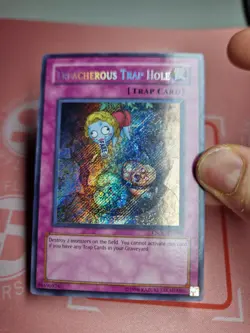 Treacherous Trap Hole (LP) CSOC-EN089 Secret Rare Unlim - Image 2