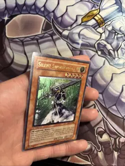 Silent Swordsman LV5 1st Edition FET-EN008 Ultimate Rare Yu-Gi-Oh MP/LP (CD) (1) - Image 2