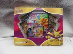 Pokemon Trading Card Game Alakazam V Box - Multicoloured (POK80748) NEW & SEALED 820650807480 - Image 1