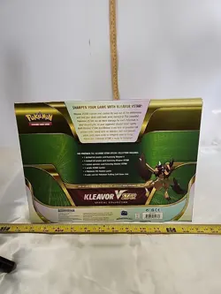 Pokemon TCG: Kleavor VSTAR Special Collection - Image 4