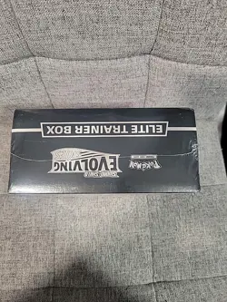 Pokemon Sword Shield Evolving Skies Elite Trainer Box ETB Factory SEALED - Image 4
