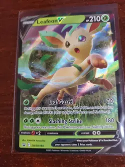 Leafeon V SWSH194 Black Star Promo VStar Box Pokemon Near Mint NM - Image 1