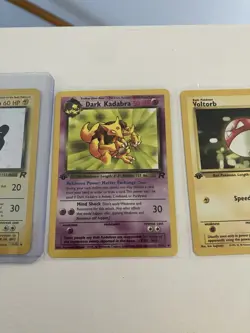 Pokemon Dark Magneton 11/82 1st Edition Holo Plus Small Lot Vintage Rocket Cards - Image 4