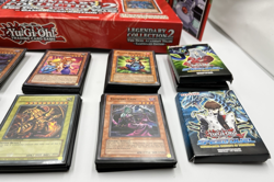 Yu-Gi-Oh! Card Game Legendary Collection 2 Duel Academy Years Edition 177 Cards - Image 5