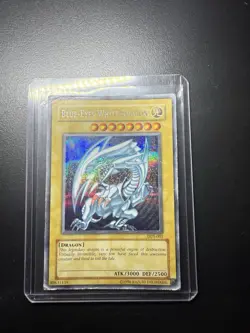 Blue-Eyes White Dragon (Dark Duel Stories) DDS-001 Yu-Gi-Oh! Video Game... - Image 1