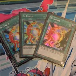 3 x De-Fusion STP4-EN011 Super Rare Mint Speed Duel Tournament 4 Yugioh Playset - Image 1