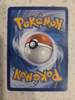 Pikachu 35/108 Regular XY: Evolutions Pokemon Tcg Card NM + 🎁 - Image 2