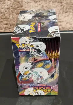 Pokemon Sword & Shield Vivid Voltage Booster Box - Image 5