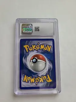 Pokemon (2006) Ivysaur Ex Crystal Guardians #35/100 CGC 9.5 - Image 2