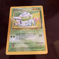 Pokemon Card WOTC 1999: Bulbasaur 44/102 - Base Set D7 TCG REGULAR FINISH CARD - Image 1