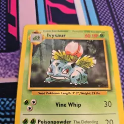 Ivysaur 30/102 Base Set Uncommon 1999 Vintage Pokemon TCG Card - Image 3
