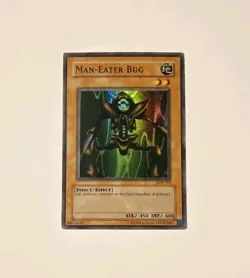 Yugioh Man Eater Bug LOB-108 Super Rare LP - Image 1