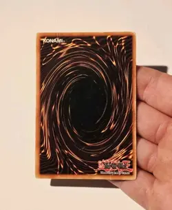 Yugioh Red-Eyes Black Dragon SDJ-001 Ultra Rare 1st Edition HP - Image 5