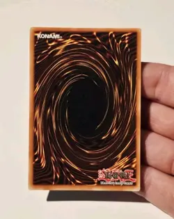 Yugioh Monster Reborn LOB-118 Ultra Rare Vintage LP - Image 5