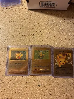 Pokemon Textured Gold Foil Fan Art Pokemon(Lots Of 3 Cards) Pikachu Lot - Image 1