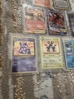 POKEMON CARD LOT CHARIZARD MEGA EX GX XY EVOLUTIONS FIRST EDITION TRAINER 👀🔥 - Image 4
