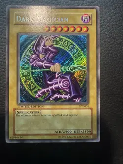Yu-Gi-Oh! TCG Dark Magician Secret Rare Holo 2002 Tin BPT-001 Ltd Ed - Image 1