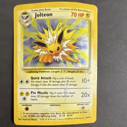 Pokemon Jolteon Jungle 4/64 Unlimited Holo Rare 70 HP Stage 1 Card - Image 1