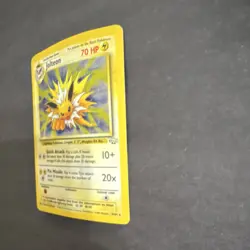 Pokemon Jolteon Jungle 4/64 Unlimited Holo Rare 70 HP Stage 1 Card - Image 3