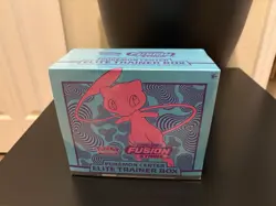Fusion Strike Pokemon Center Sword and Shield Elite Trainer Box ETB [Sealed] - Image 3
