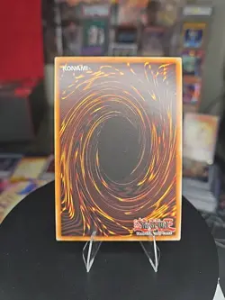 Gold Sarcophagus CH01-EN032 Ultra Rare FOIL BLEED Yu-Gi-Oh TCG - Image 4