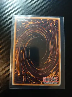 2010 Yu-Gi-Oh Legendary Collection Blue-Eyes White Dragon #LC01-EN004 - Image 3