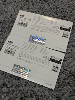 Magic The Gathering Secret Lair Flower Power: 1 Rainbow Foil, 1 Regular - Image 5