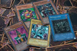 Yu-Gi-Oh Card Lot of 50+ with holos and rare cards - Image 1