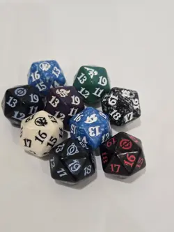 Lot of 9 Magic the Gathering 20 Sided Dice D20 Spindown Life Counter - Image 3